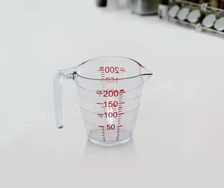 Ca Đong Hasu 200ml nhựa Tý Liên No.0568