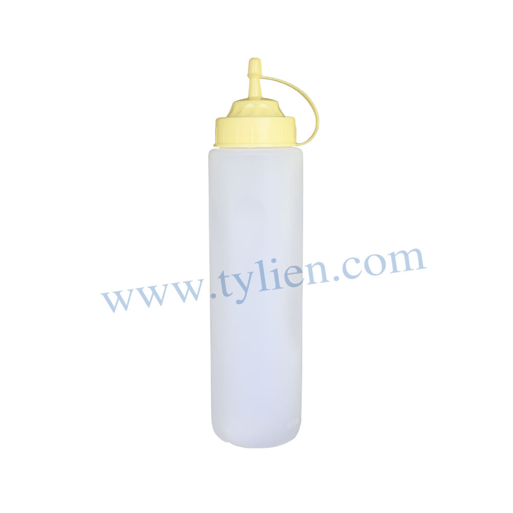 Bình Tương Lớn 650ml nhựa Tý Liên No.0558