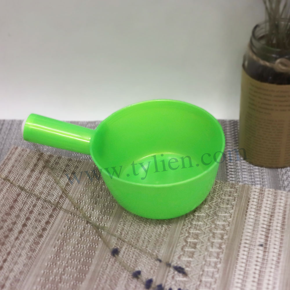 Gáo Lớn nhựa Tý Liên No.0502